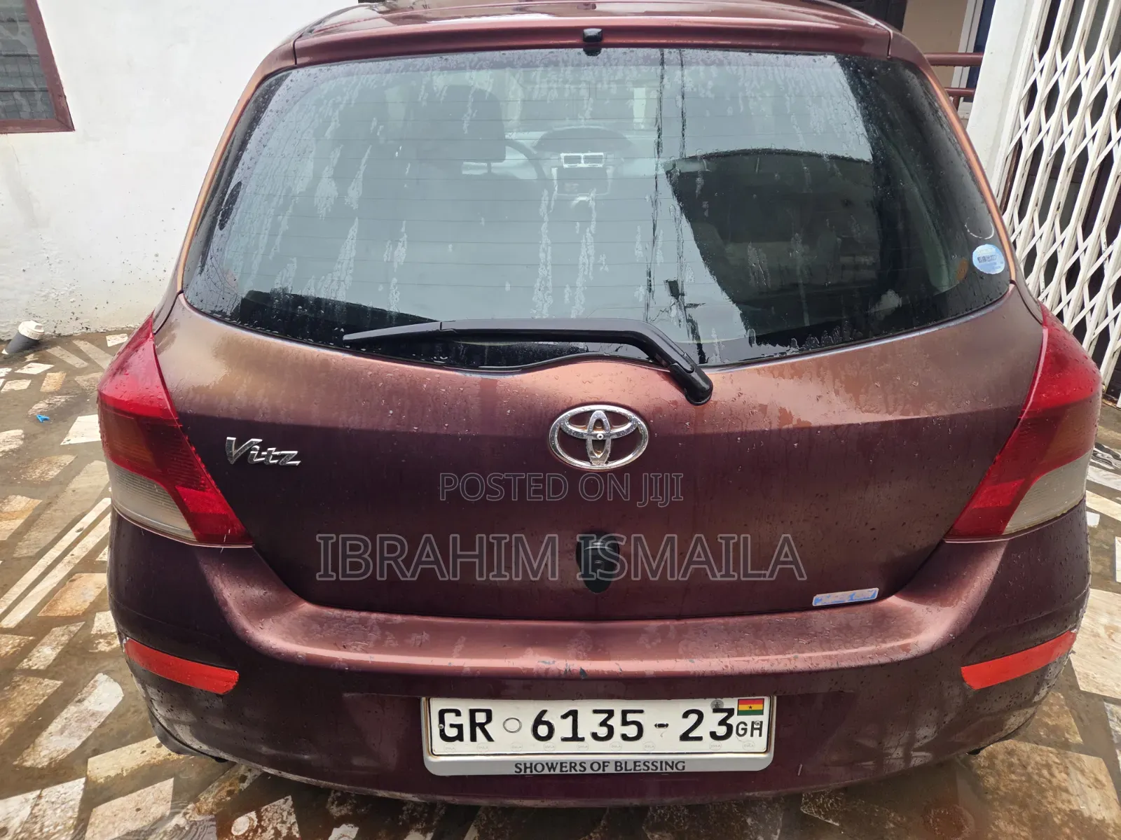 Toyota Vitz 2010 Brown