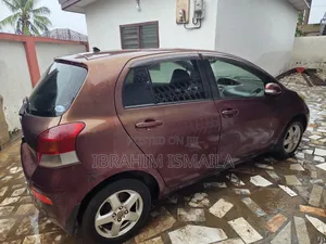 Toyota Vitz 2010 Brown