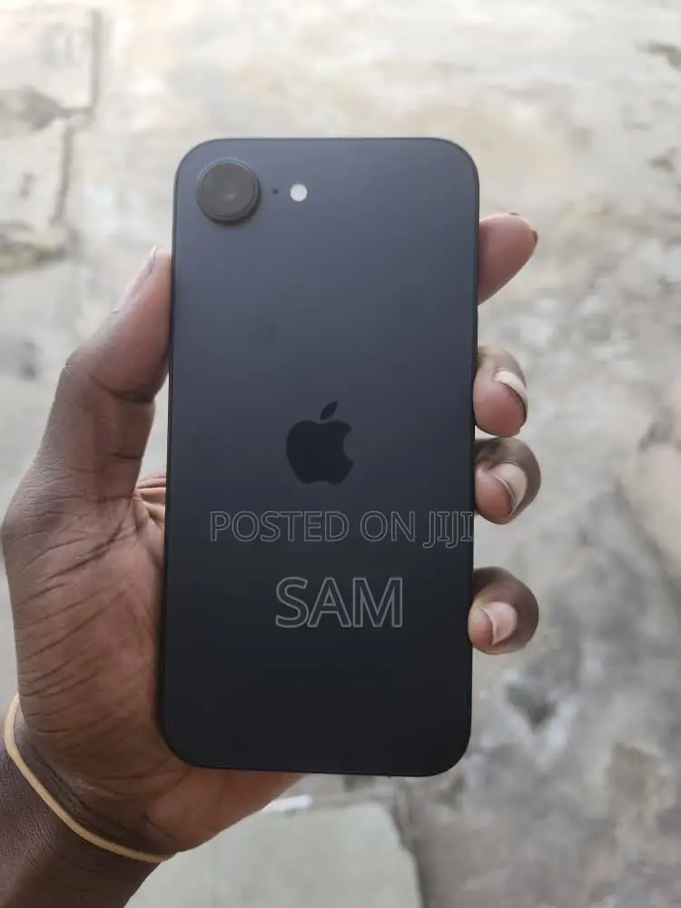 Apple iPhone 16e 128 GB Black