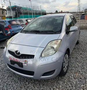 Toyota Vitz 2010