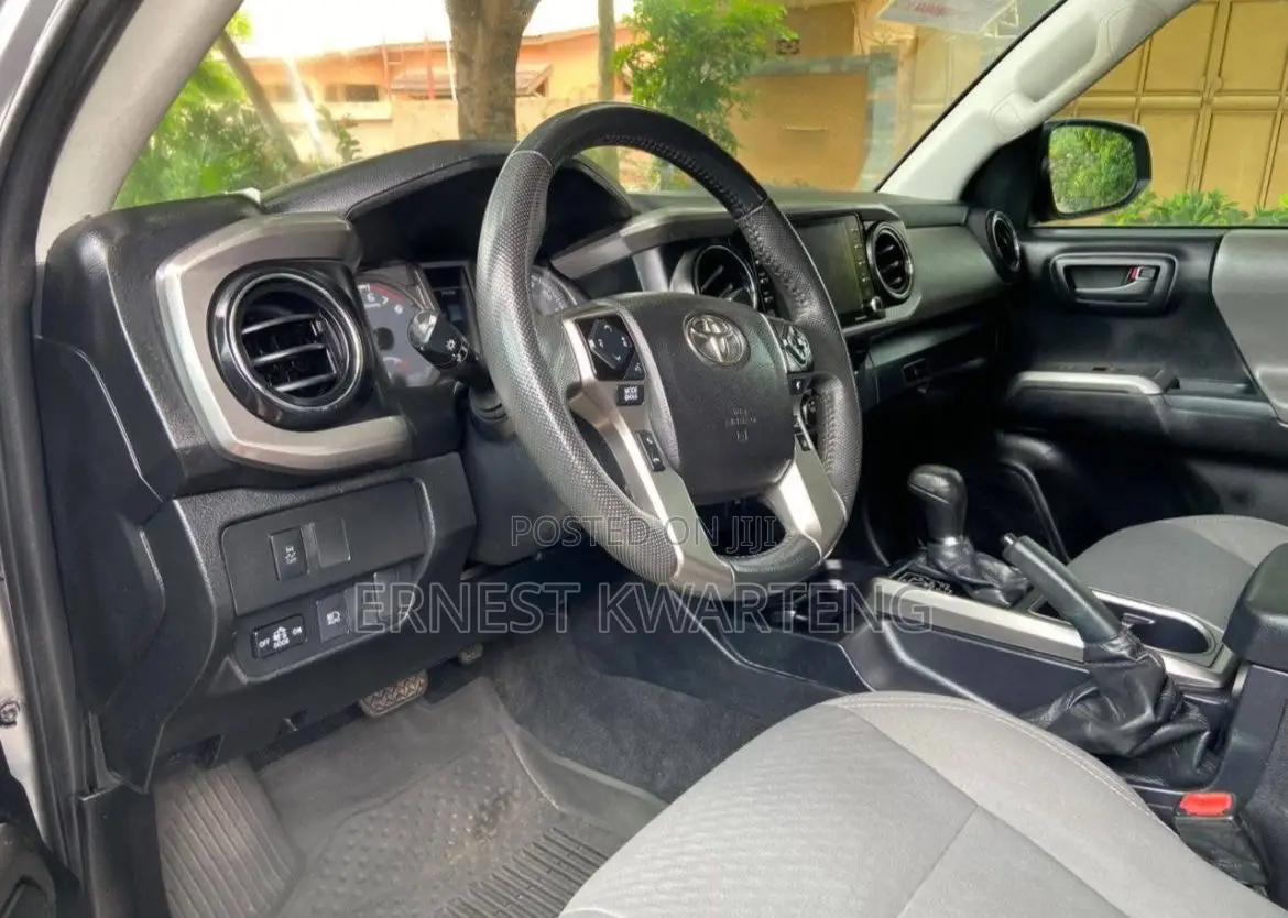 Toyota Tacoma 2021 Gray
