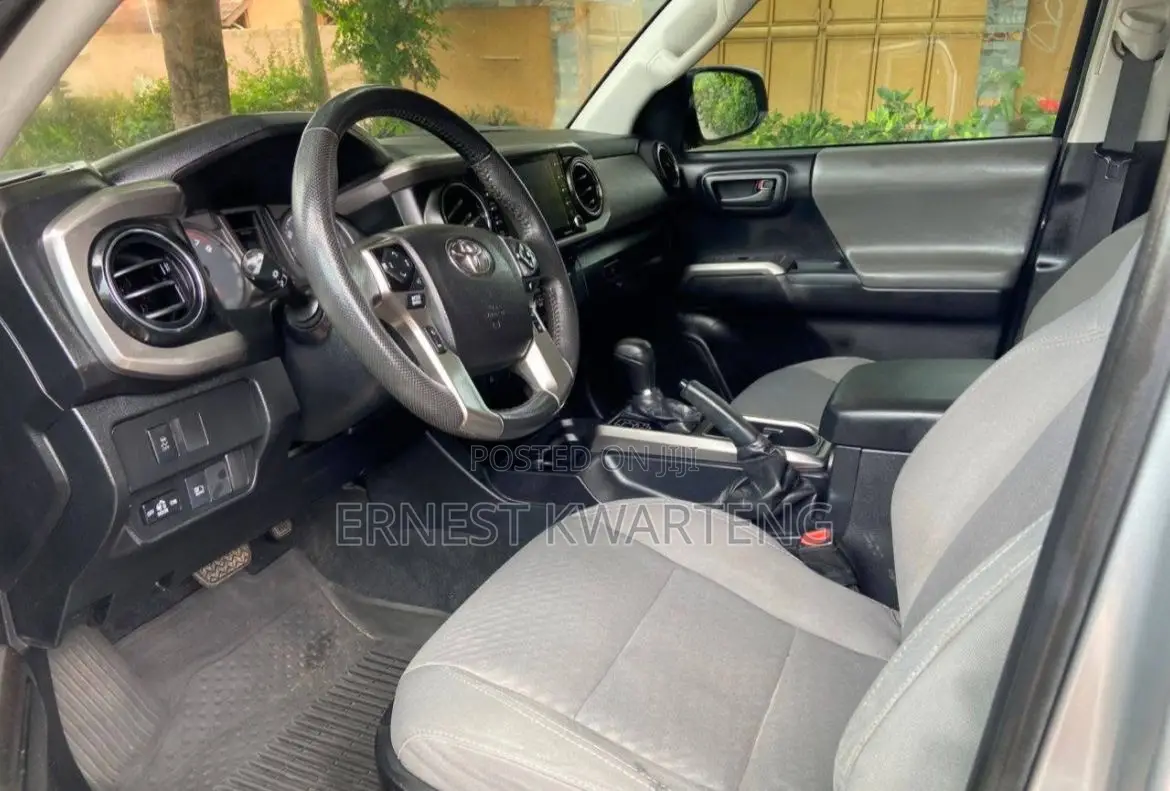 Toyota Tacoma 2021 Gray