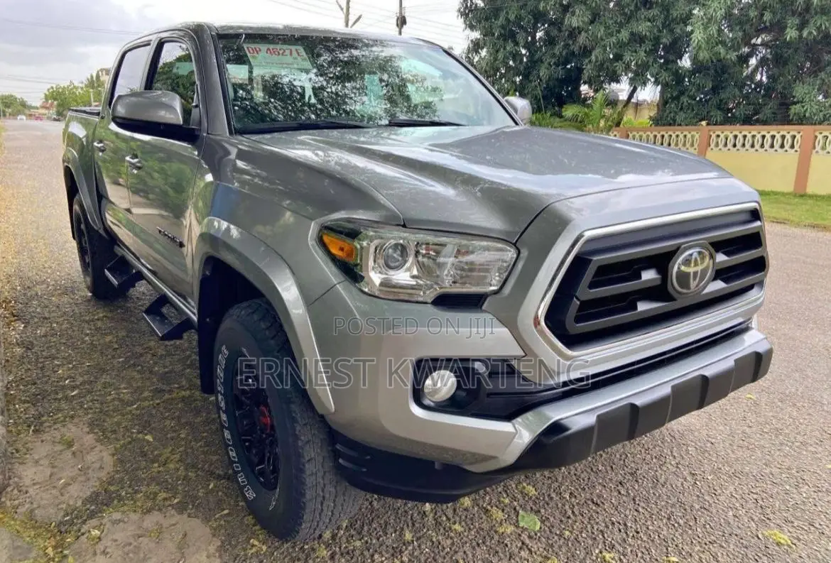 Toyota Tacoma 2021 Gray