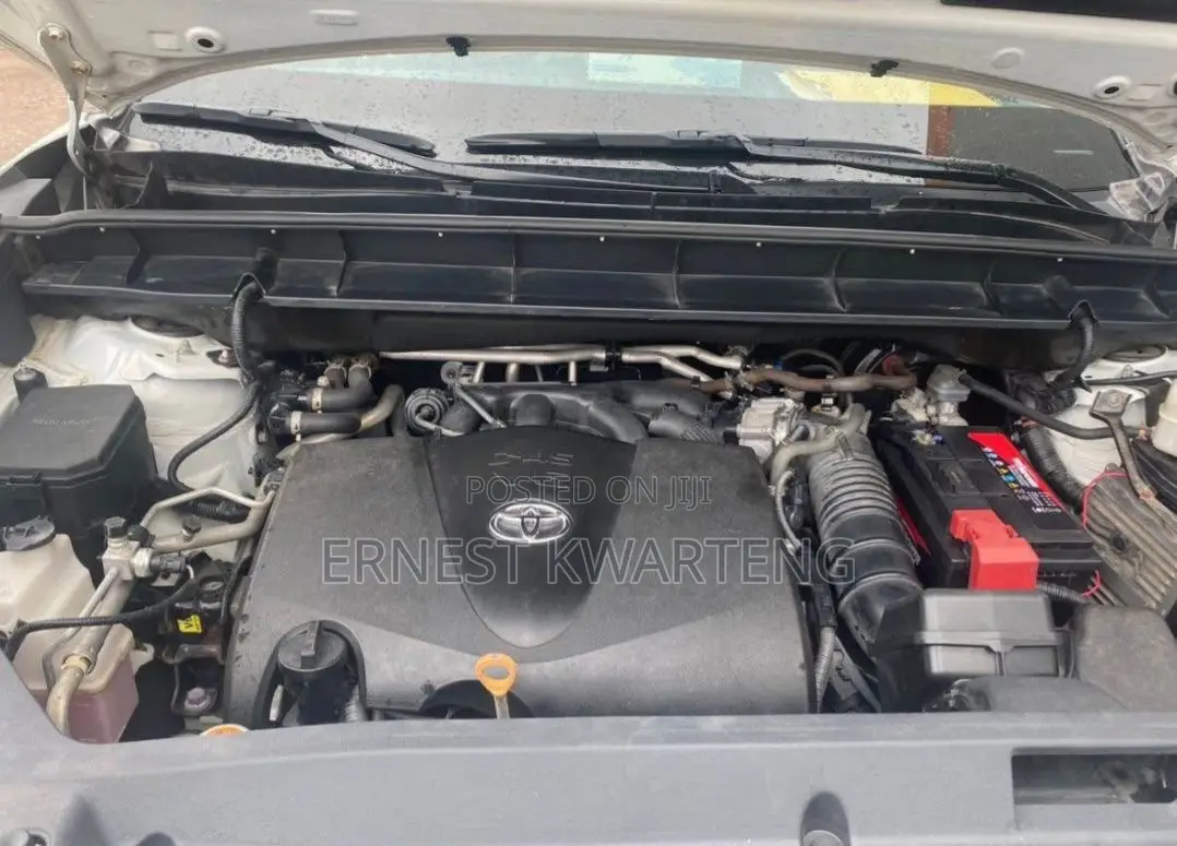 Toyota Highlander 2022 White