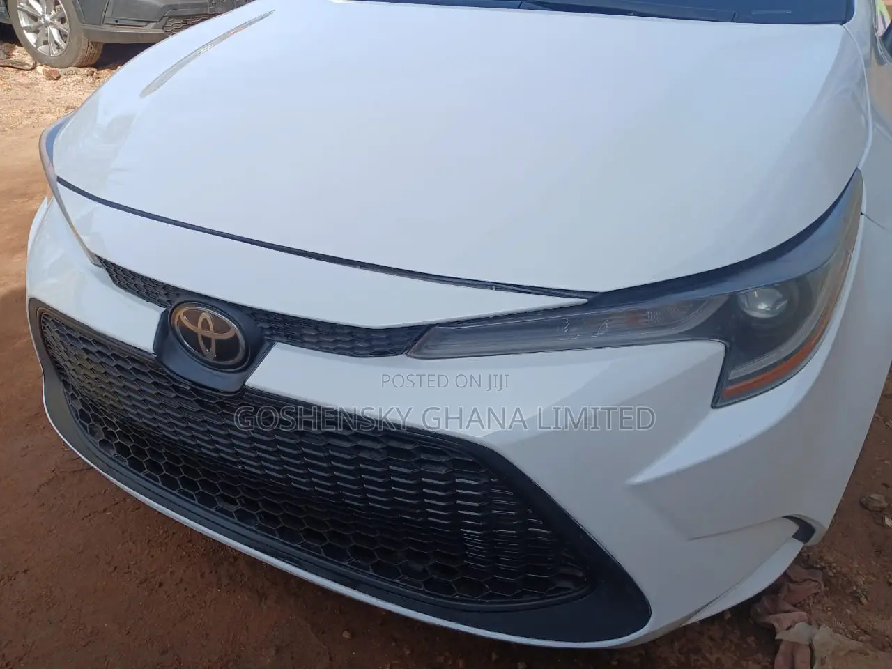 Toyota Corolla L 2020 White