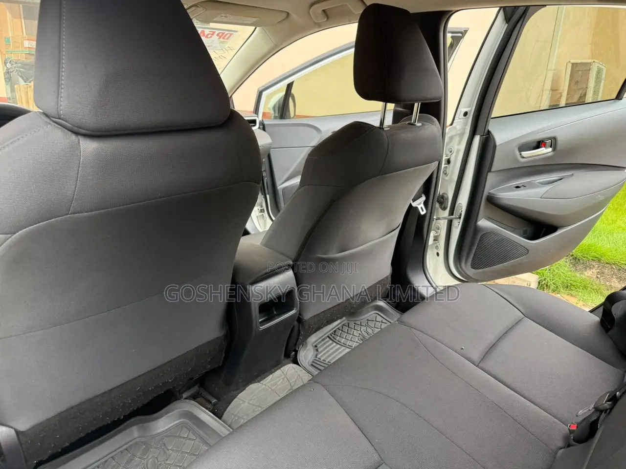 Toyota Corolla L 2020 White