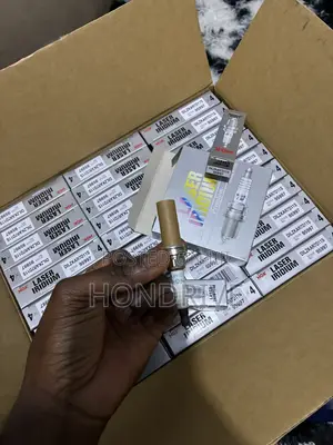 NGK Oem Spark Plugs - ‘14’ ‘14’ Long