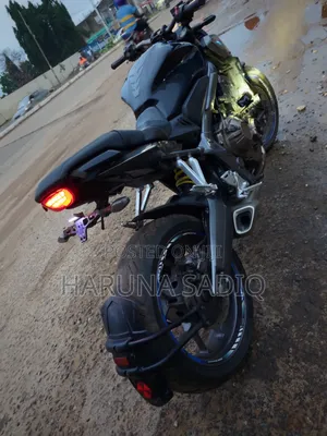 Honda CB 2022 Black