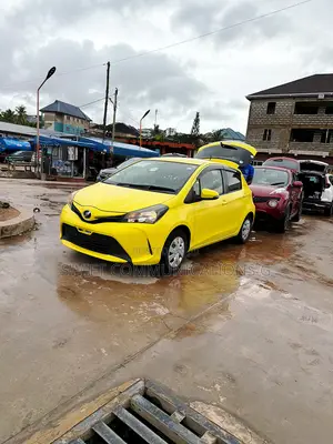 Toyota Vitz 1.5 FWD 3dr 2015 Yellow