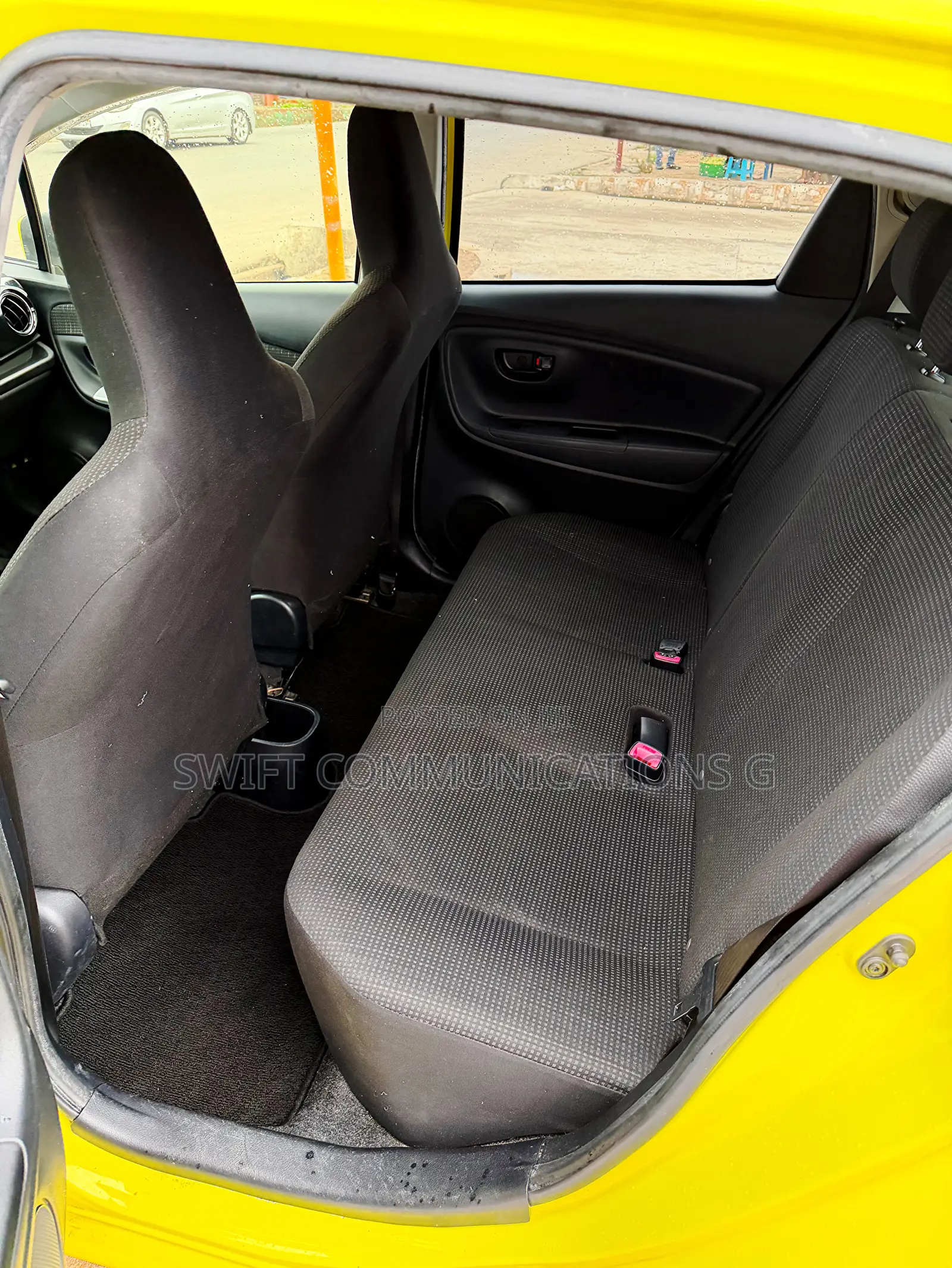 Toyota Vitz 1.5 FWD 3dr 2015 Yellow