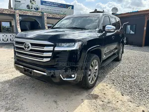 Toyota Land Cruiser 4.0 V6 GX 2015 Black