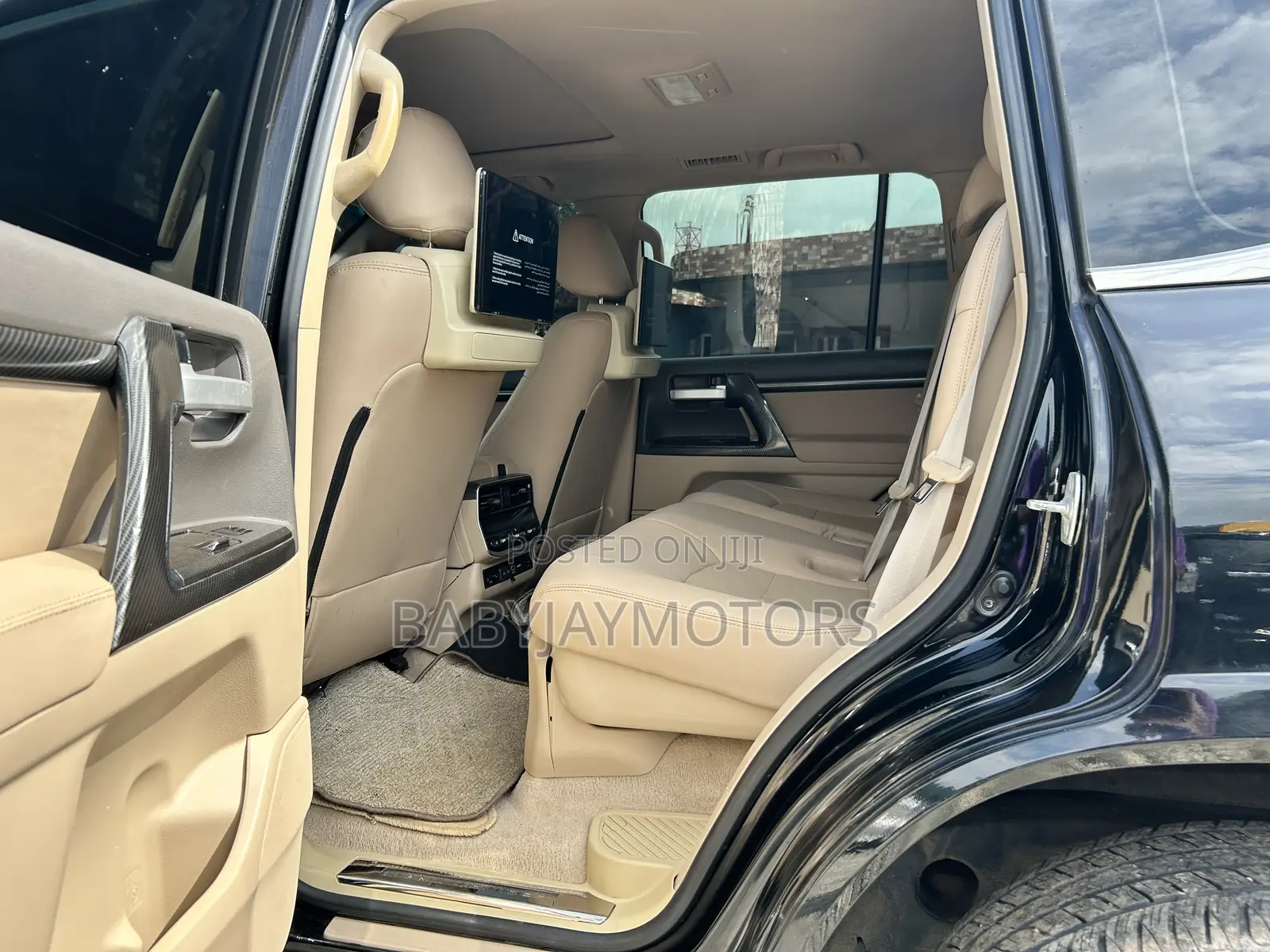 Toyota Land Cruiser 4.0 V6 GX 2015 Black
