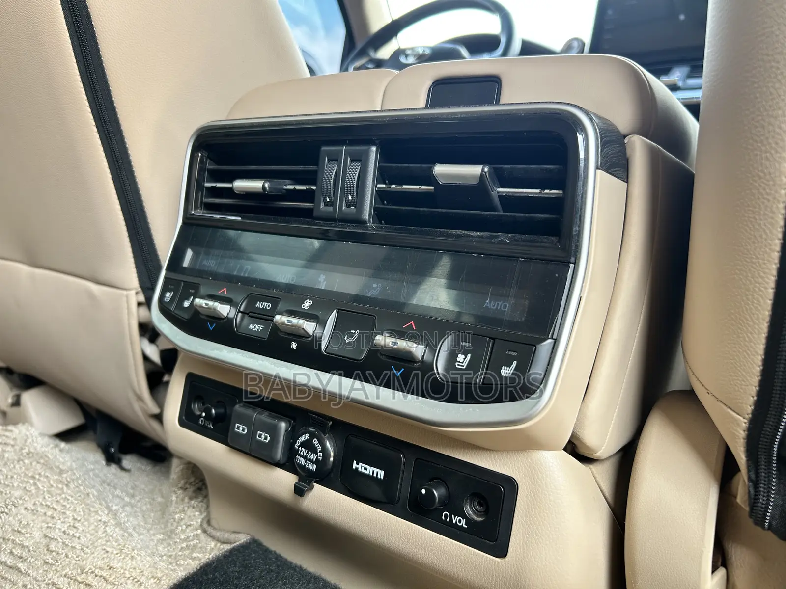 Toyota Land Cruiser 4.0 V6 GX 2015 Black