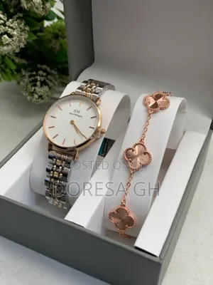 Ladies Daniel Wellington Watch Van Cleef Bracelet Set – Gift Set