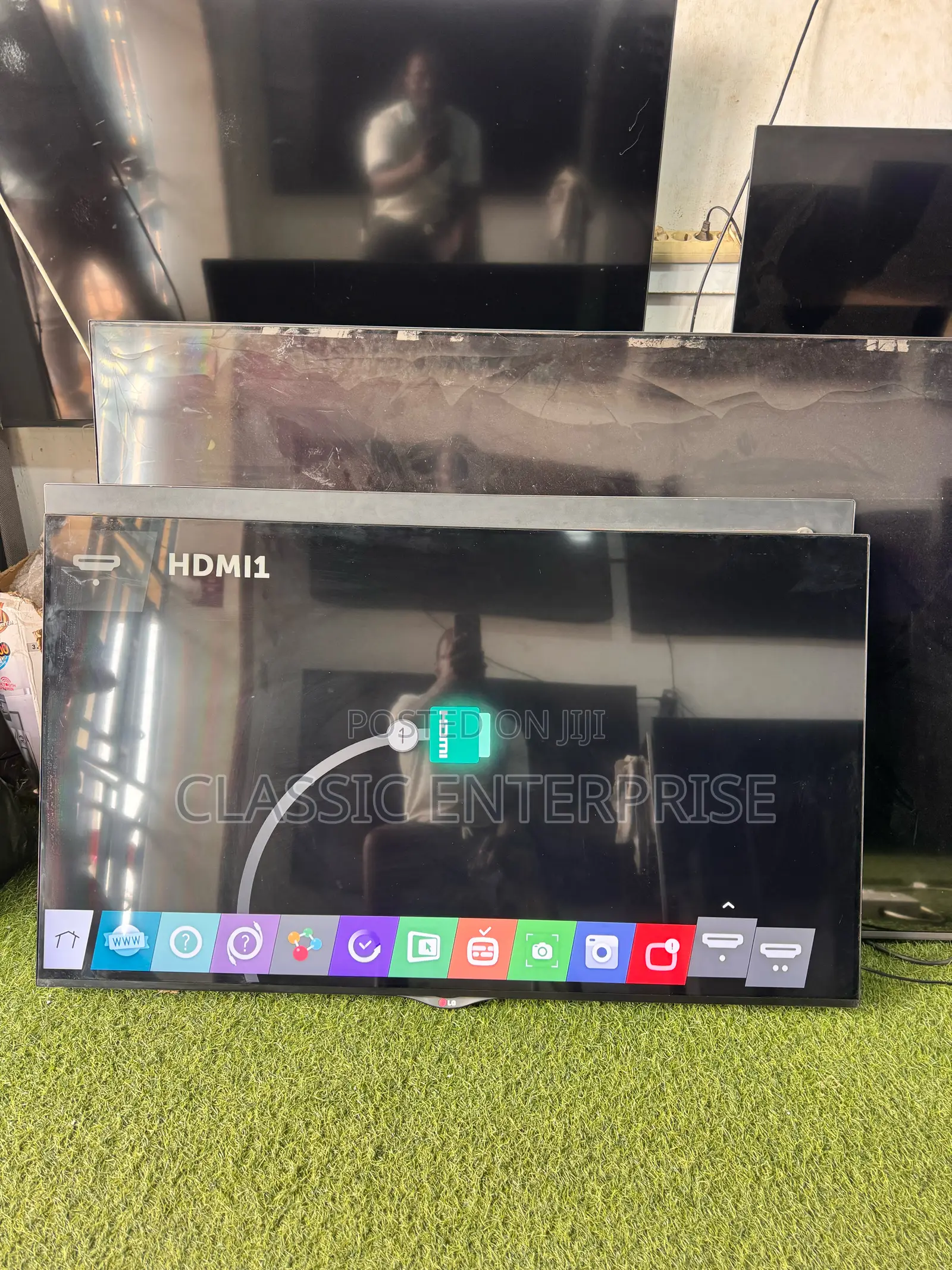 Lg 55 Inches Uhd Ips Ultra Hd Edgeless Screen Digital Tv