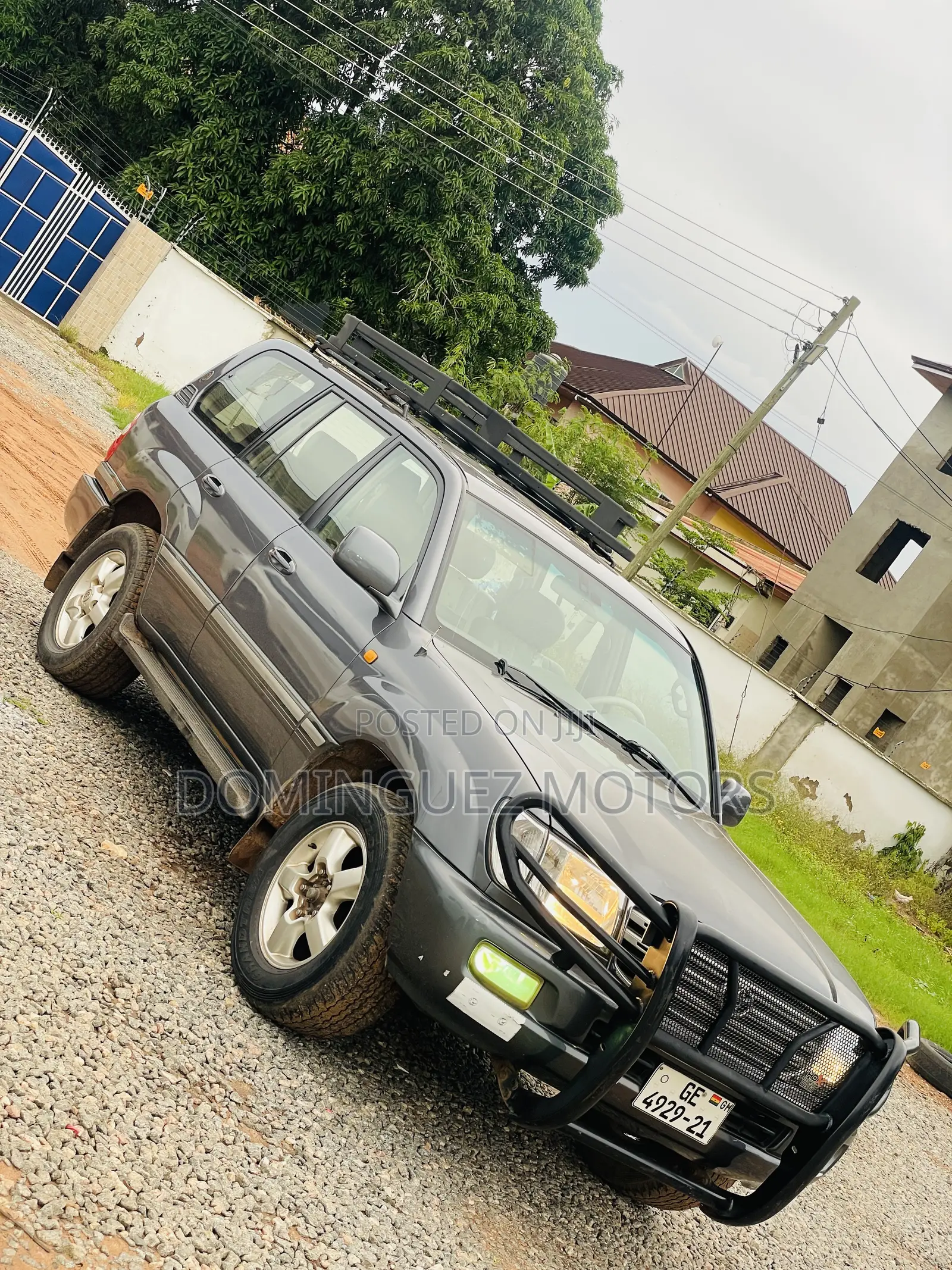 Toyota Land Cruiser 2004 Gray