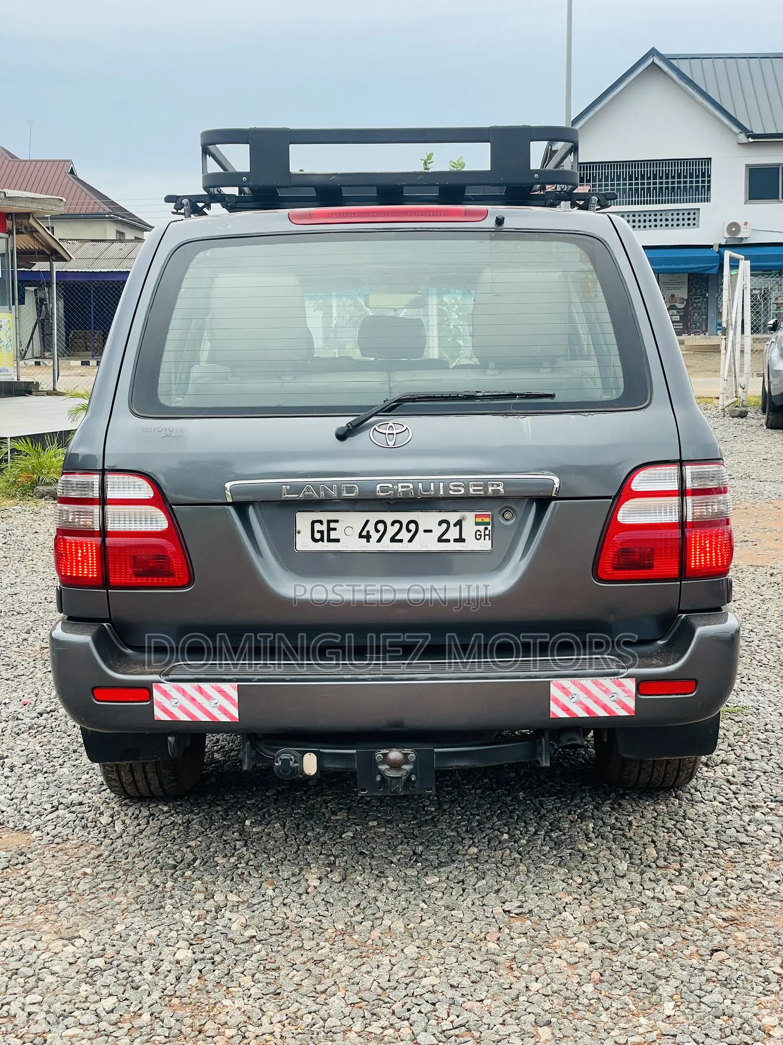 Toyota Land Cruiser 2004 Gray