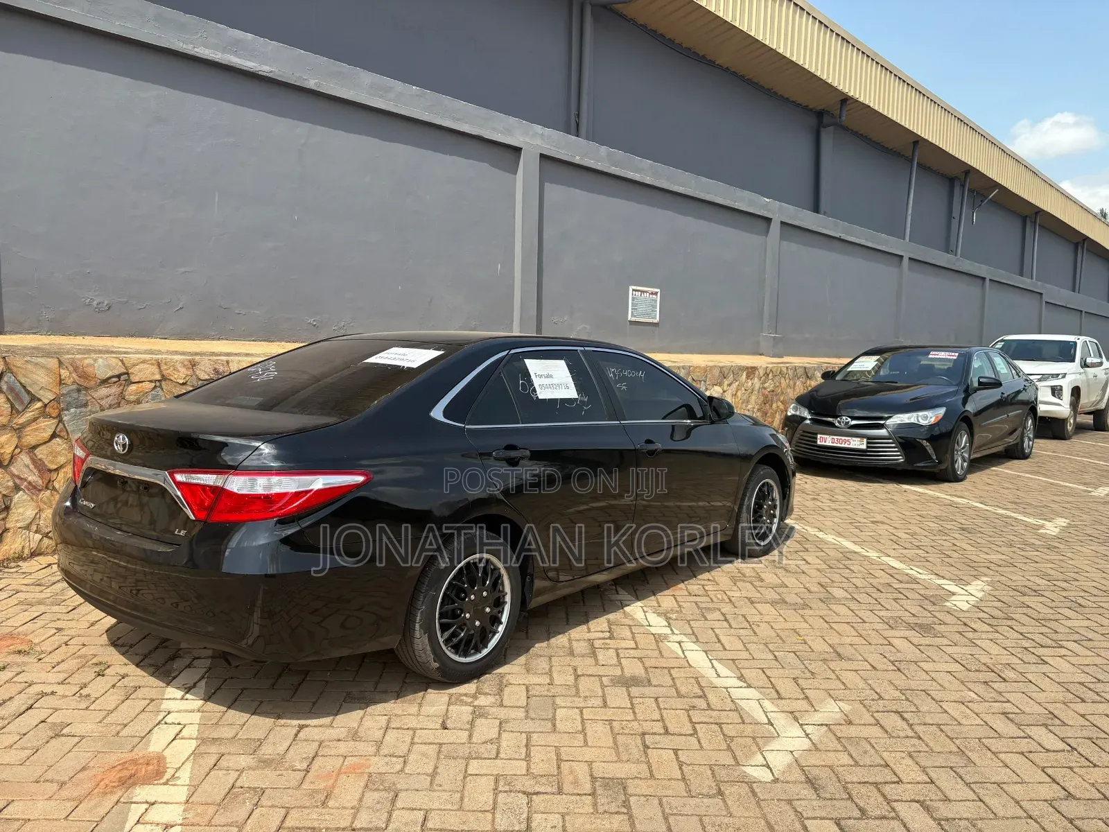 Toyota Camry 2017 Black