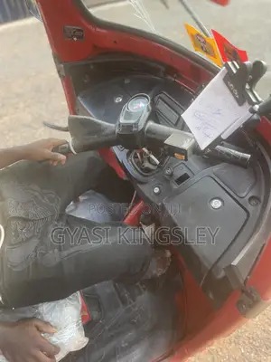 TVS King Deluxe Plus iTouch Start 2024 Red