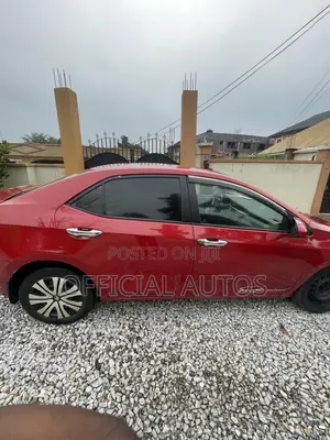 Toyota Corolla 2017 Red