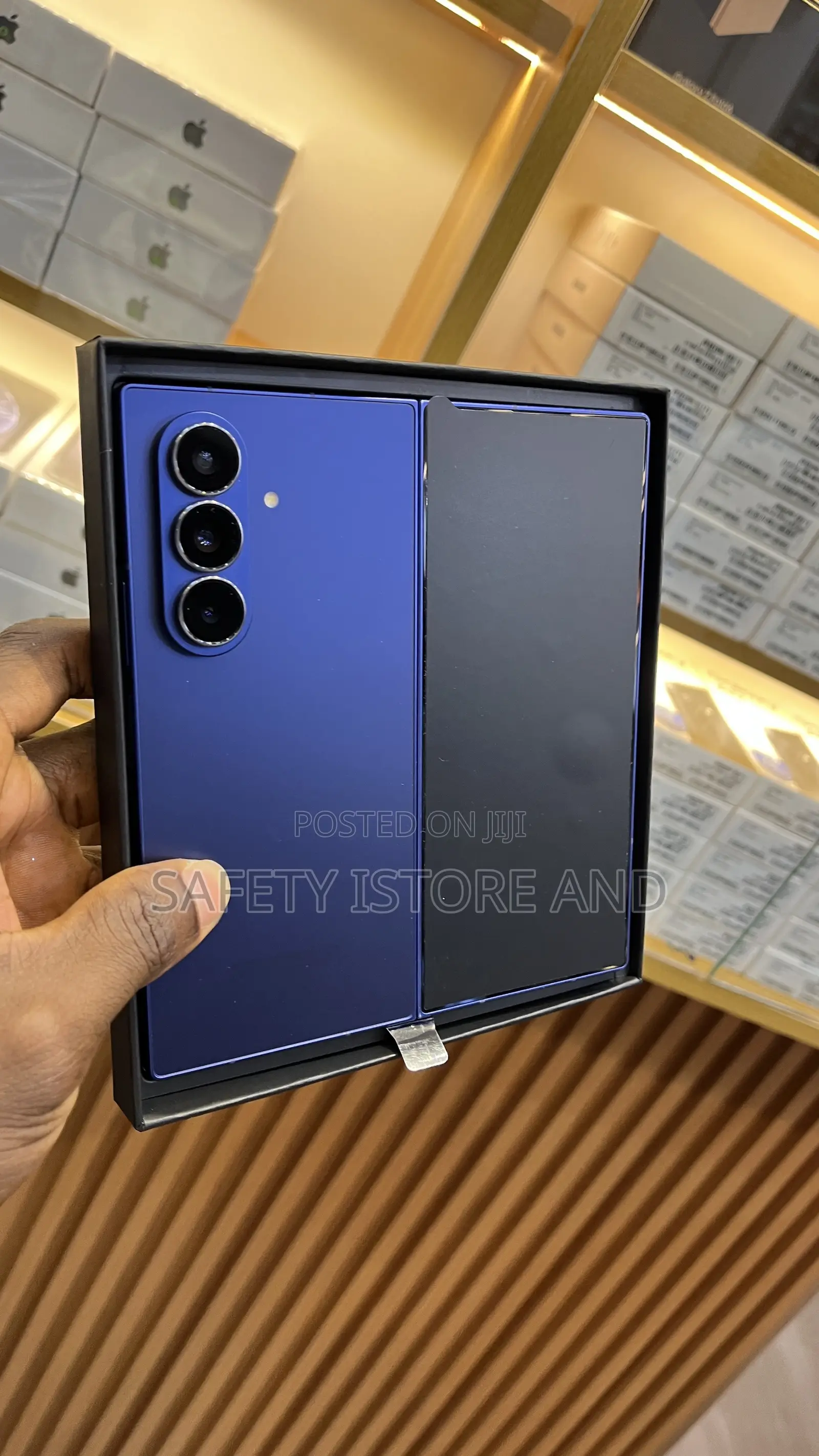 New Samsung Galaxy Z Fold7 512 GB Blue