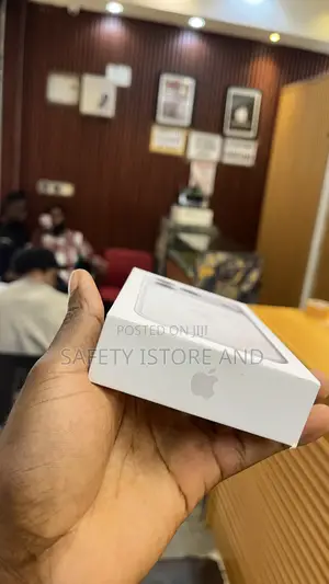 New Apple iPhone 17 Pro 256 GB Silver