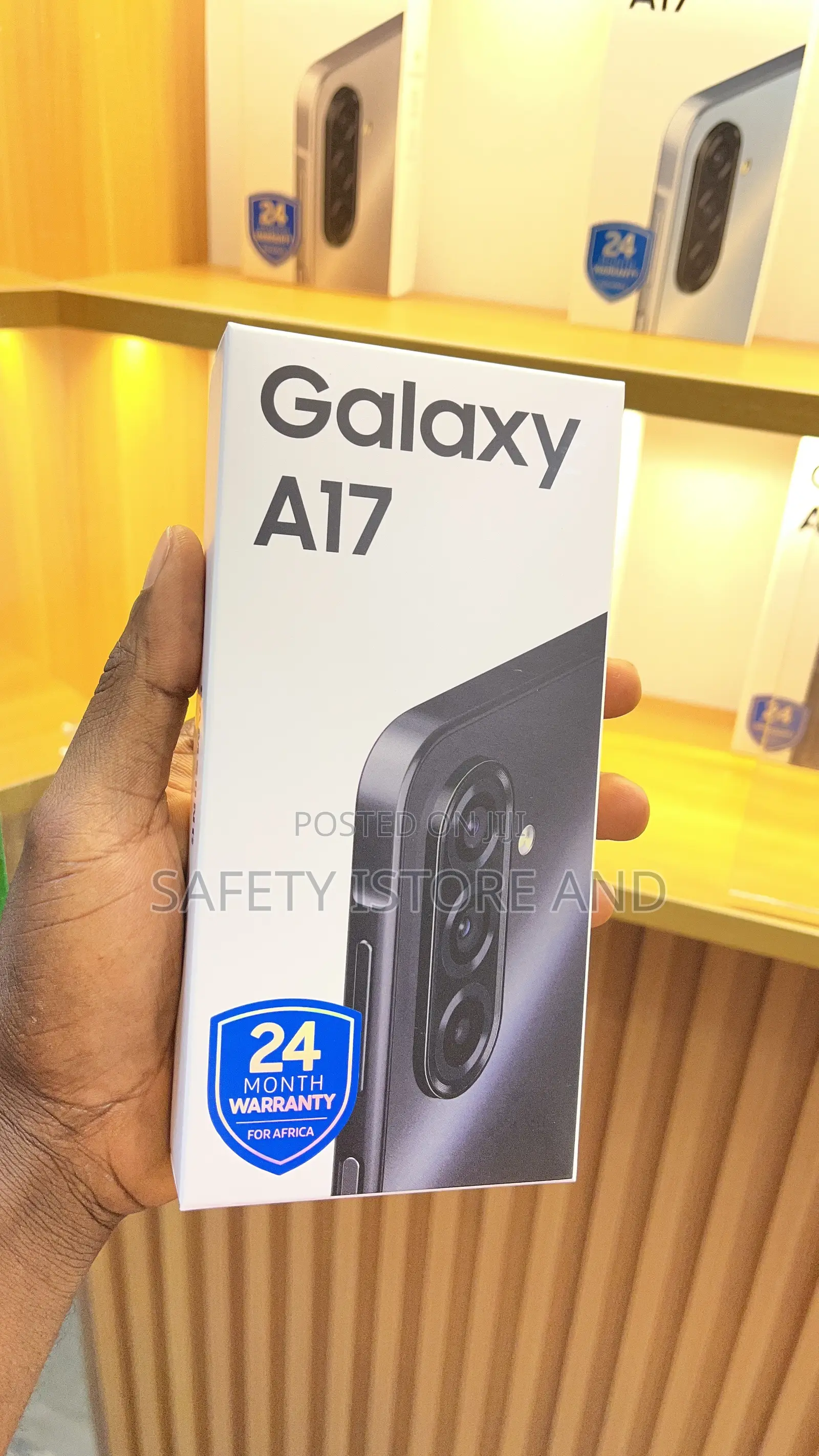 New Samsung Galaxy A17 5G 128 GB Black
