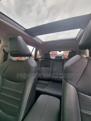Toyota RAV4 2020 Red