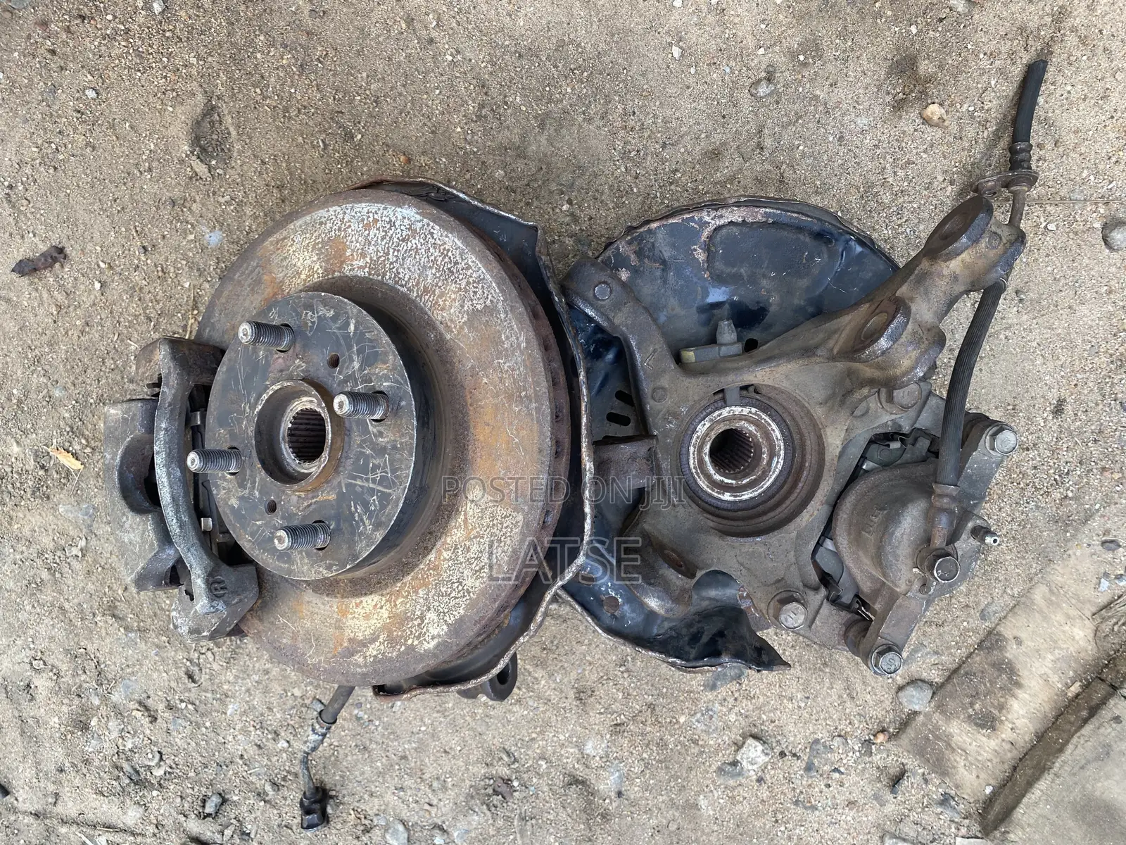 Toyota Vitz 2008,2009,2010 Front Wheel Hub Pair
