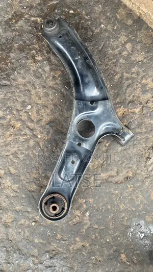 Hyundai Elantra 2012,2014,2015,2016 Front Lower Control Arm