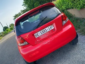 Chevrolet Aveo 2005 Red