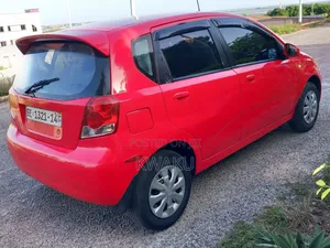 Chevrolet Aveo 2005 Red