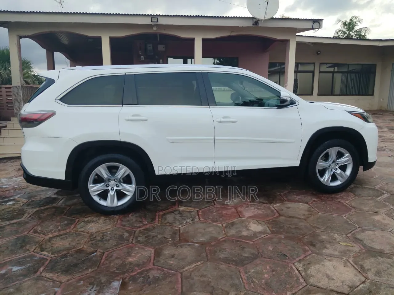 Toyota Highlander Limited 4dr SUV AWD (3.5L 6cyl 6A) 2015 White