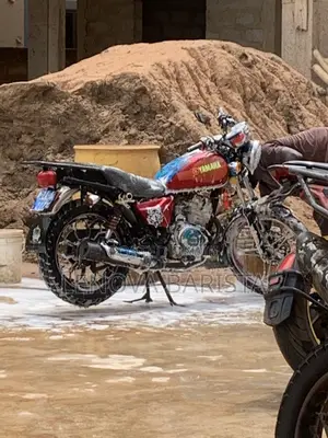 Royal RY125 2025 Red