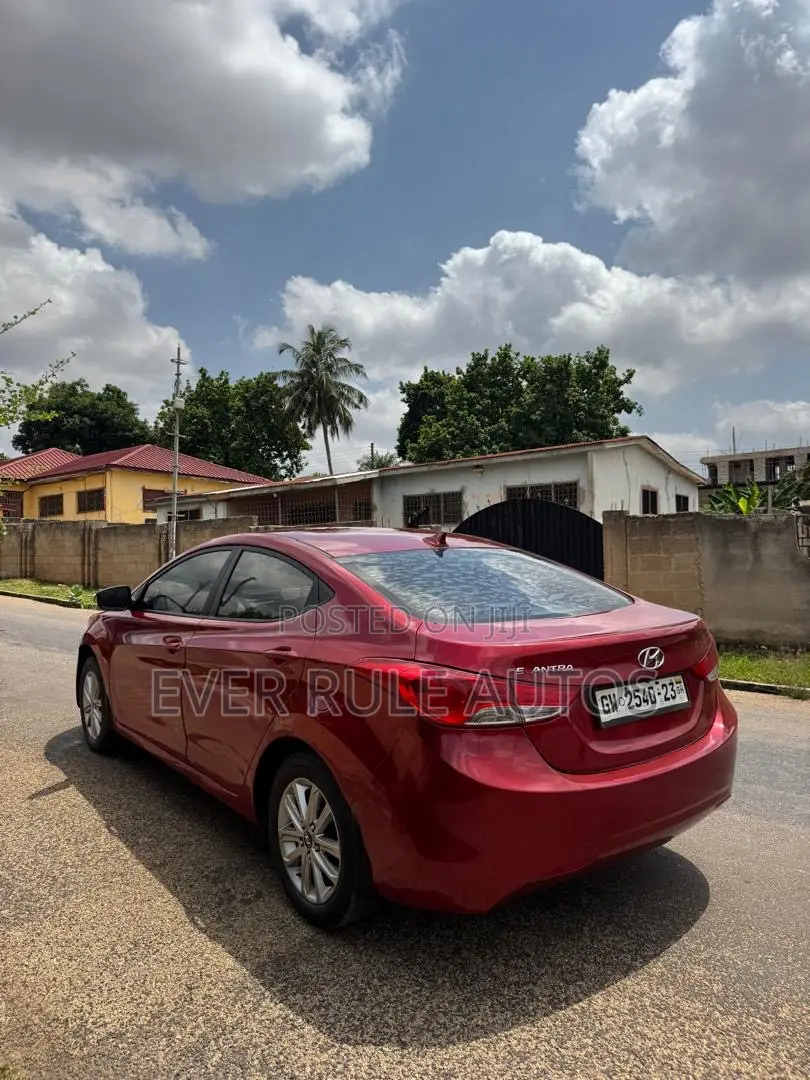 Hyundai Elantra GLS Sedan FWD (1.8L 4cyl 6M) 2013 Red