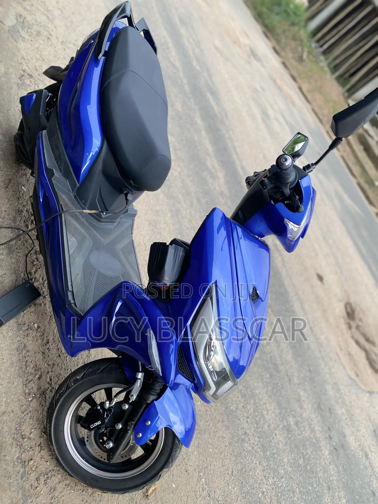 New Yamaha FZ6 2025 Blue