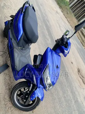 New Yamaha FZ6 2025 Blue