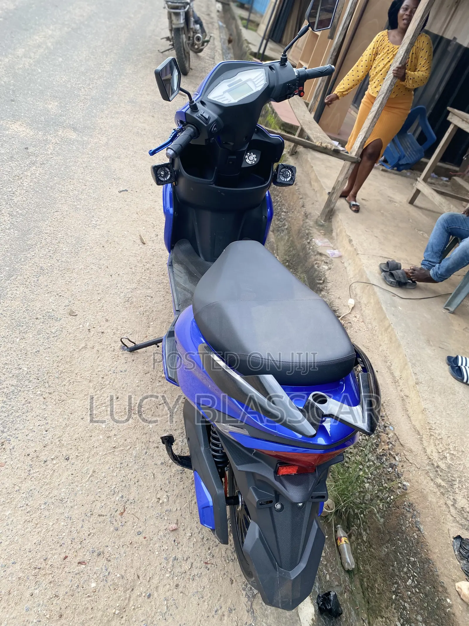 New Yamaha FZ6 2025 Blue