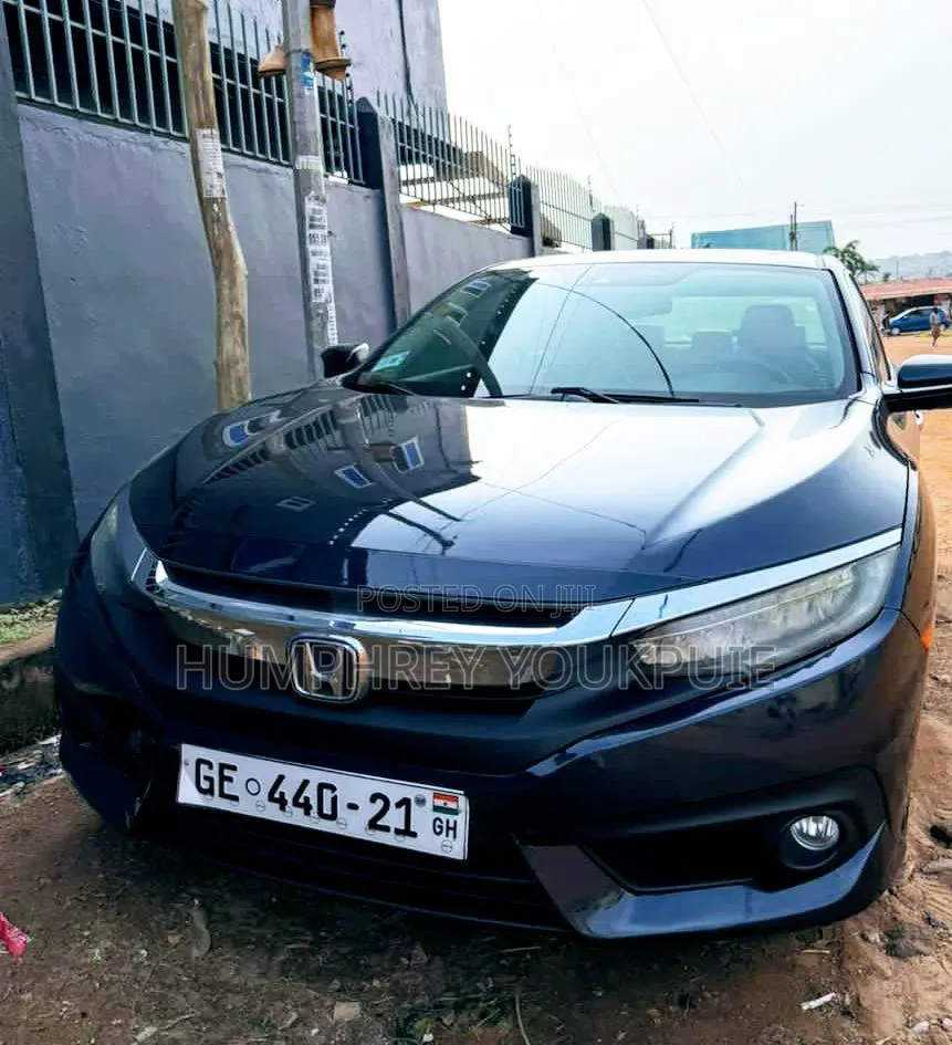 Honda Civic Touring 4dr Sedan (1.5L 4cyl) 2016 Black