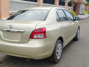 Toyota Yaris 1.5 2007 Beige