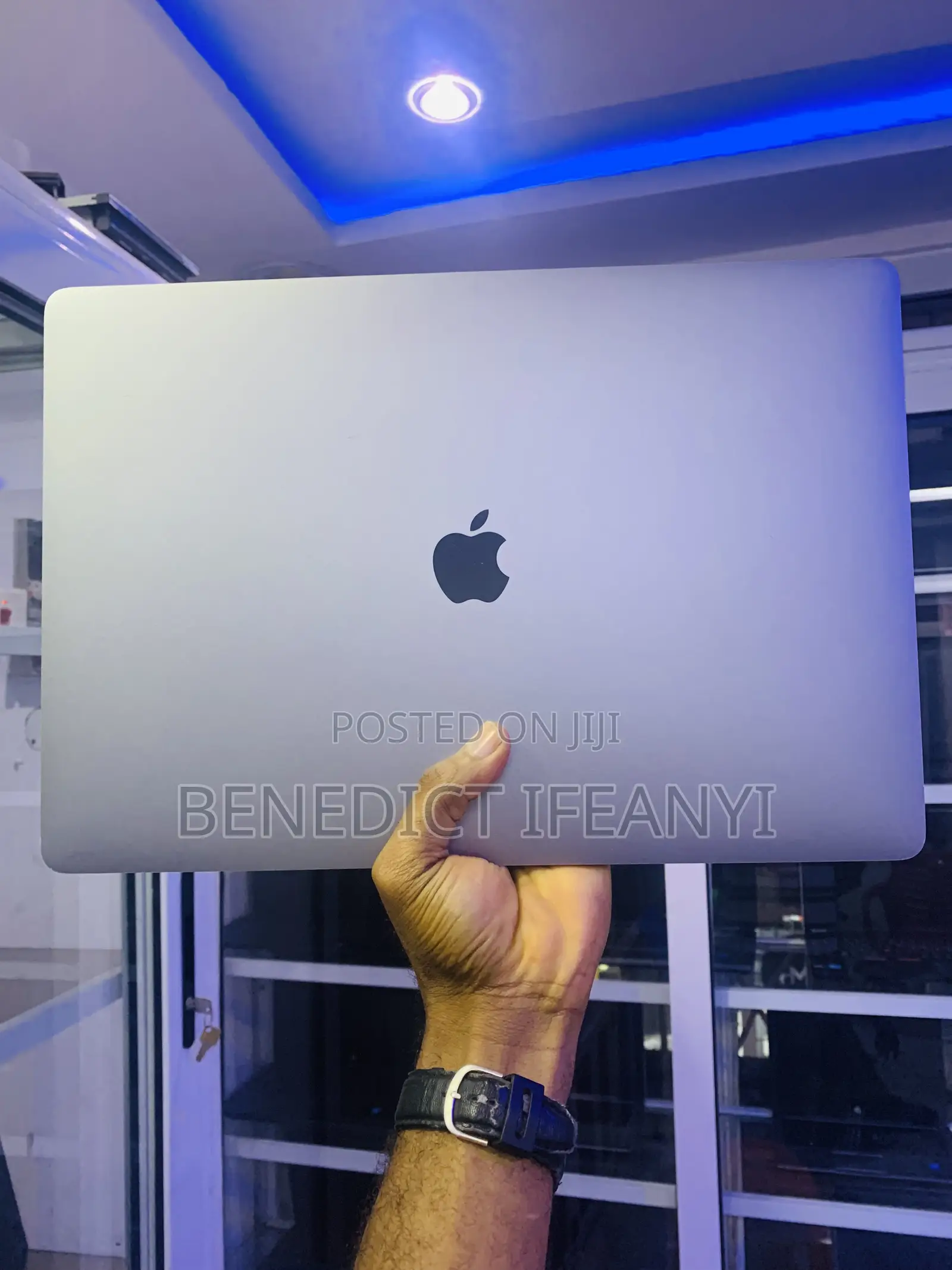 Laptop Apple MacBook Pro 2019 16GB Intel Core i7 SSD 512GB