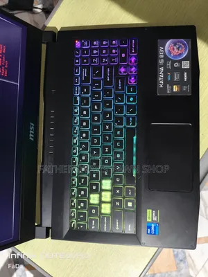 Laptop MSI Katana 15 16GB Intel Core i7 SSD 512GB