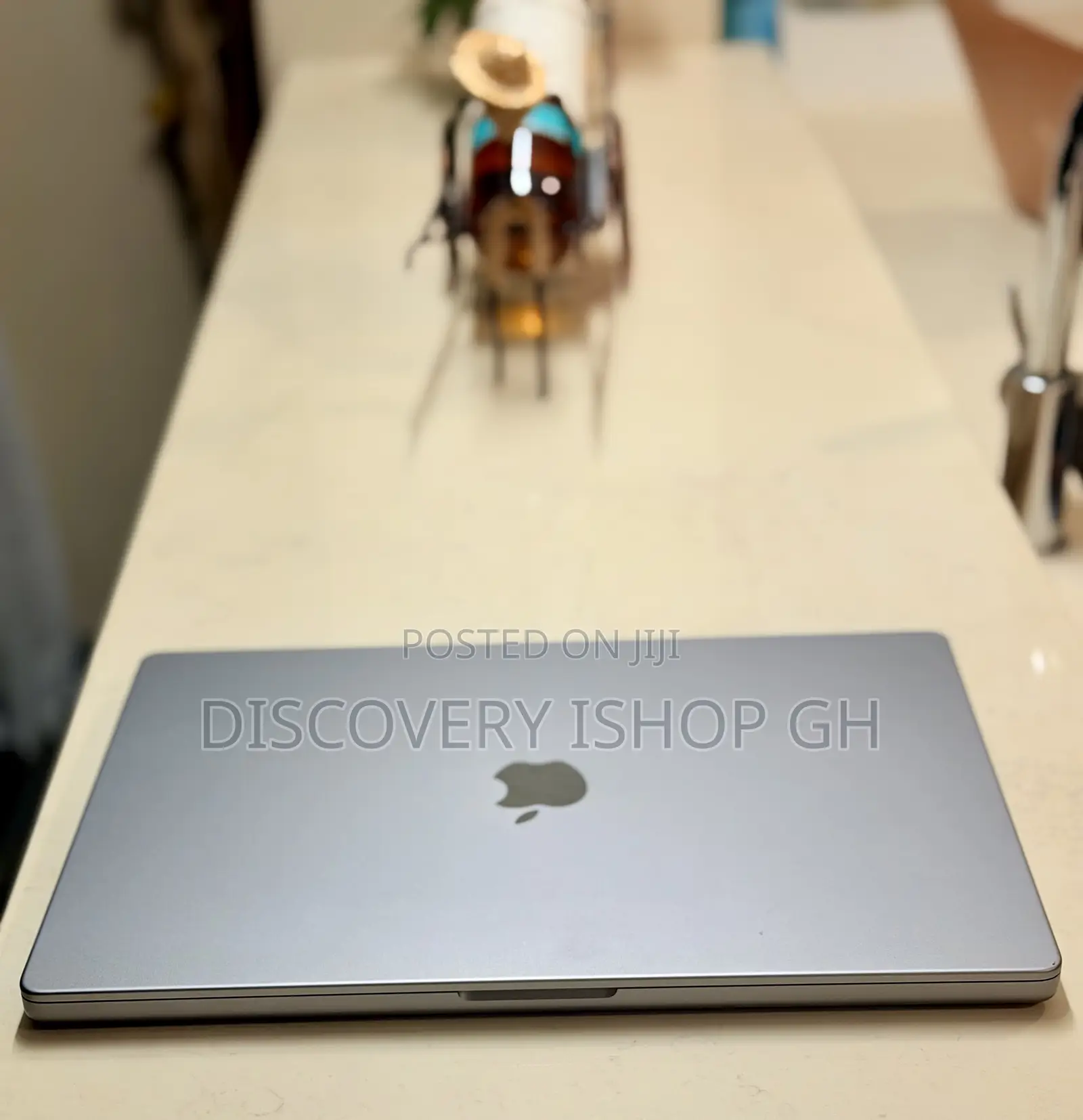 Laptop Apple MacBook Pro 2021 M1 32GB Apple M1 Pro SSD 512GB