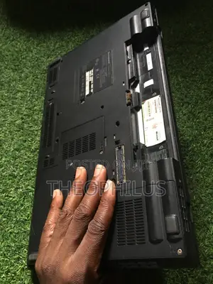 Laptop Lenovo ThinkPad L512 4GB Intel Core i5 HDD 128GB