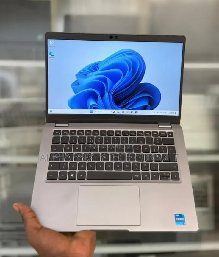 Laptop Dell Latitude 5320 8GB Intel Core i5 SSD 256GB