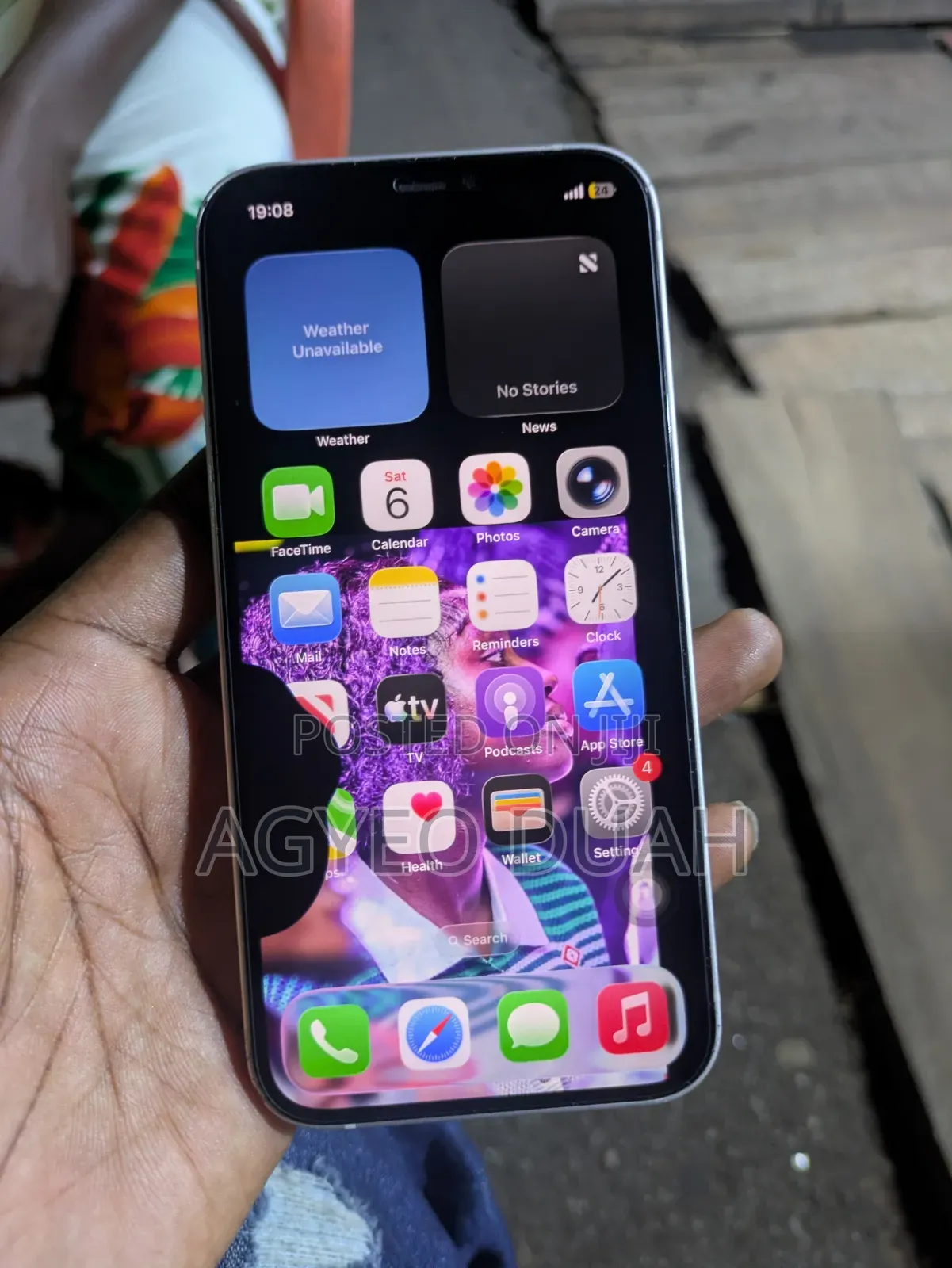 Apple iPhone 12 64 GB White