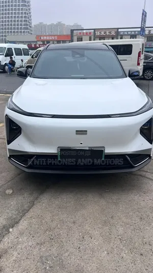 New Geely Galaxy L7 2025 White