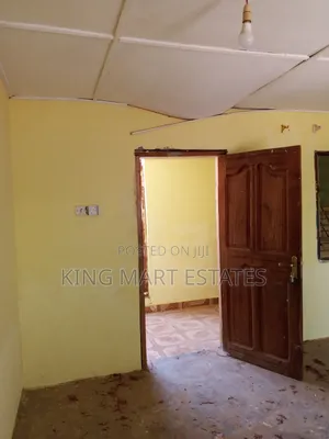 1bdrm Room & Parlour in Emena -Apemso, Near, Kumasi Metropolitan