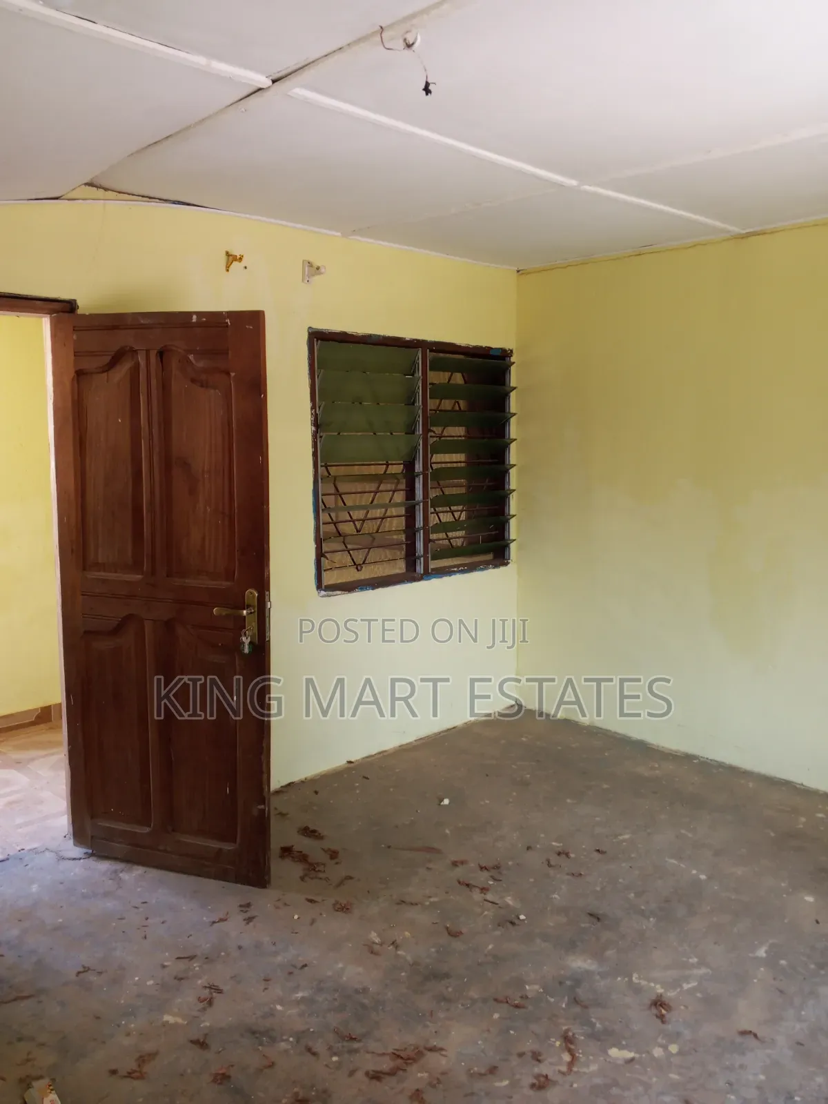 1bdrm Room & Parlour in Emena -Apemso, Near, Kumasi Metropolitan