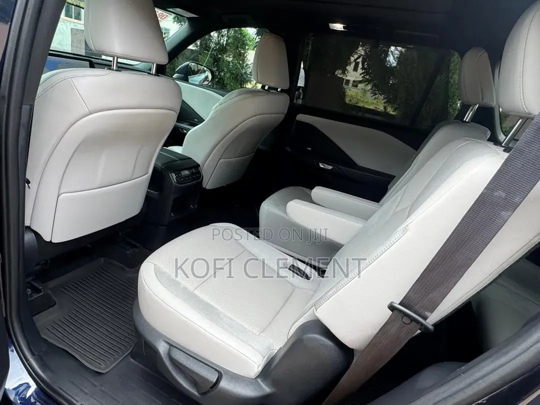 Lexus TX 2024 Blue